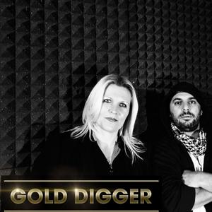 Gold Digger (feat. Dj Keli Reka & Angie Bee)