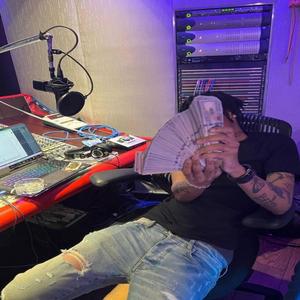 Running Out Money Never (HOODTRAP) (Explicit)