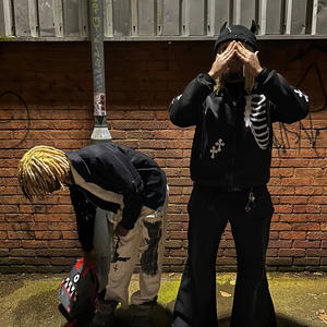 Drop2dafloor (feat. Tyler Brownz) (Explicit)