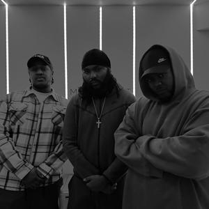 Eyes on us (feat. KBJ & Couxin Khalil) (Explicit)