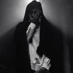 CURENT (Freestyle) (feat. RAVANELLI) (Explicit)