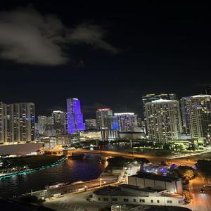 Tired of Hearing The Same Things (feat. Cheap Limousine & DJLR6) (Explicit)