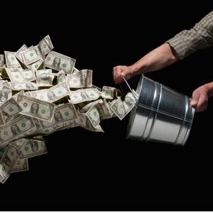 Keep distance (feat. Luh rj) (Explicit)