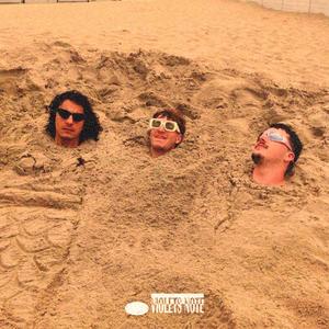 Mes potes se perdent dans le sable (feat. Malou) (Explicit)