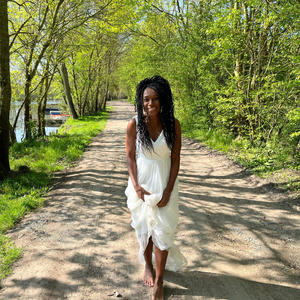 En silence (Explicit)