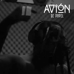 Avión de Papel (Explicit)