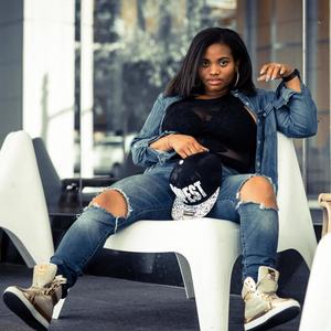 Gone(feat. Vicky Valentine) (Explicit)