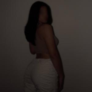 aquí, pensando (Explicit)