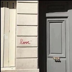 50 feet (翻自 SoMo)