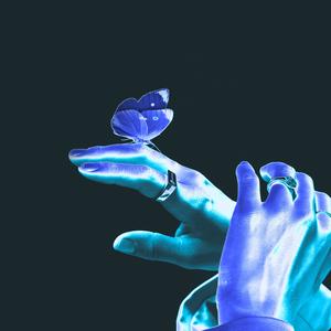 DiVine (feat. SANTii)