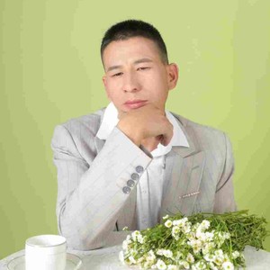 新我家乡的那座山