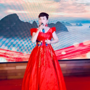 南湖的船，党的摇篮