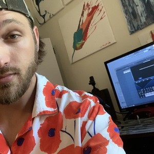 Woah is that a ufo (feat. Ineedkandy) (Explicit)