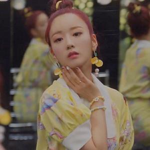 덤더럼 (Dumhdurum)