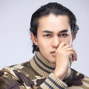 ស្រៀវ Sreav (feat. ALL3RGY & MUT PHEARIN) (Explicit)