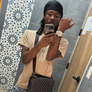 No getting up (feat. Skoomzay) (Explicit)