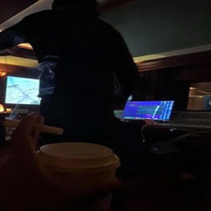 Duckin a blitz (club 37th) (Explicit)