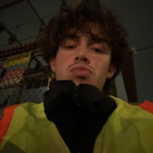 Piece of me (feat. TR3Y) (Explicit)