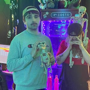 clear bottles (feat. reneon) (Explicit)