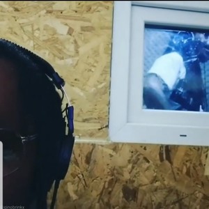 MBOLLO(feat. Gino Brinks) (Explicit)