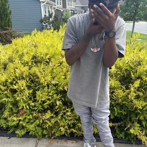 Bounce out (feat. traplittosg) (Explicit)