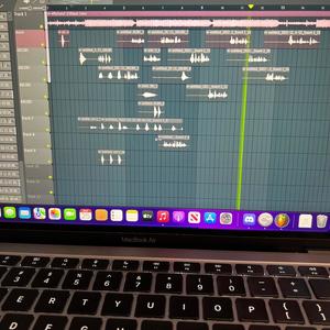 war (feat. yung steezy) (Explicit)