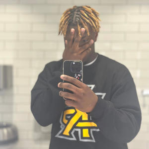 Hopout (feat. AJW 3) (Explicit)