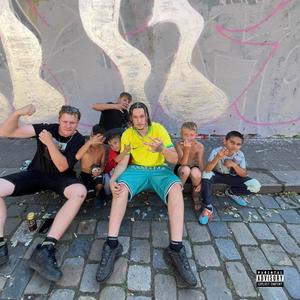 DĚTI JSOU VENKU (feat. ANASTÁZIE) (Explicit)