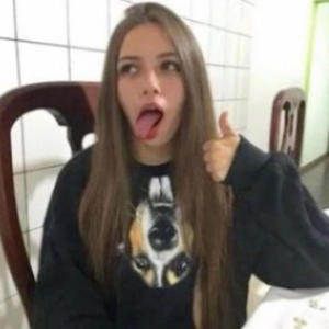 blunt skinny like lindsay lohan (ekebabyy) (feat. whyisaiah & rikyo) (Explicit)