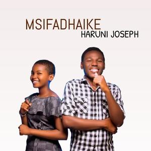 Msifadhaike (feat. Pauline Lucas)