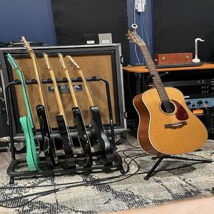 My Guitar Tech Killed A Guy (Explicit)