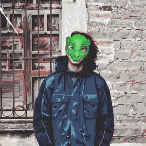 Reptile (feat. CrsaunBeats) (Explicit)