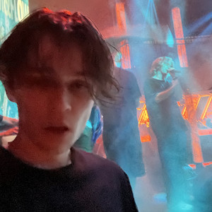 Długie włosy (Explicit)