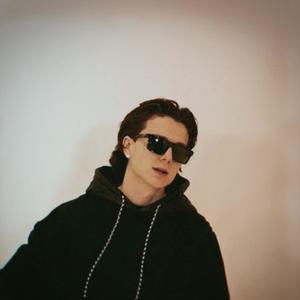 Party (feat. Swayyvo) (Explicit)