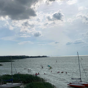 Augusztus Vége (feat. Tigris)