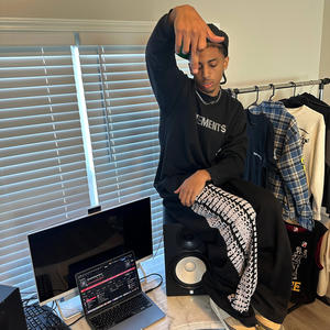 Bluestrip Bandit (Explicit)