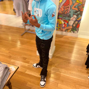 Shifty flow (feat. Bge sa) (Explicit)