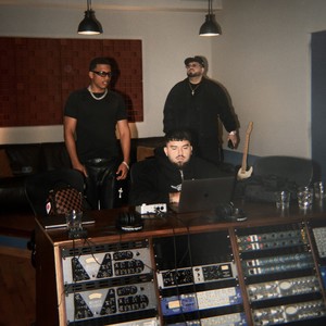 La Primera (Explicit)