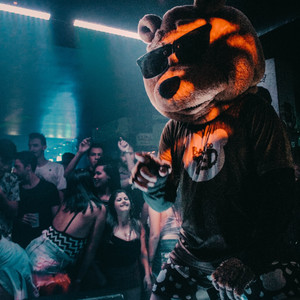 香水百合 - 單依純 - 永不失聯的愛『你是我 這一輩子都不想失聯的愛