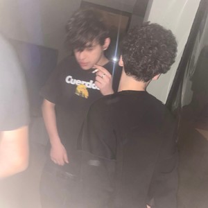 Con mi hermano (Explicit)