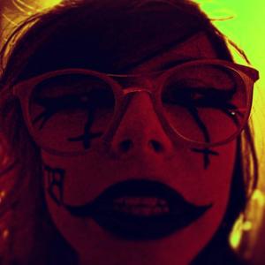 Suckin on his cock (Explicit)