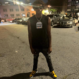 Cars Bring Me Out Freestyle (Explicit)