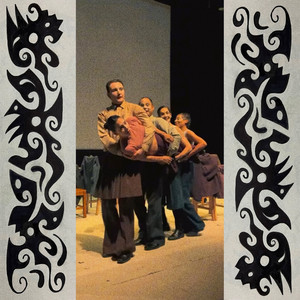 Pieles (Para la Obra ¿Será Preciso Viajar por los Ojos de Lxs Idiotas?)