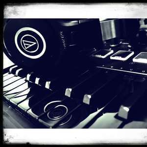 玩不了P5R，就做个P5采样吧