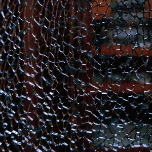 心被摔碎拼装成冰窟Prod.MEGA