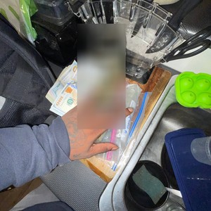 X56D/Teller (feat. Uujah) (Explicit)