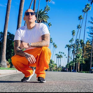 West coast throw it up (Tudy Guapo)