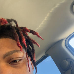 Slidin (feat. Kayy three) (Explicit)