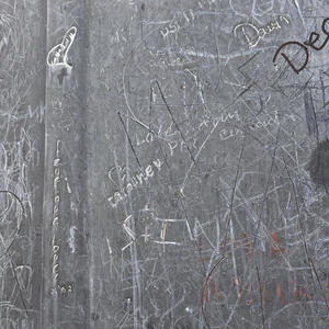 ü (feat. killcxnnxr) (Explicit)