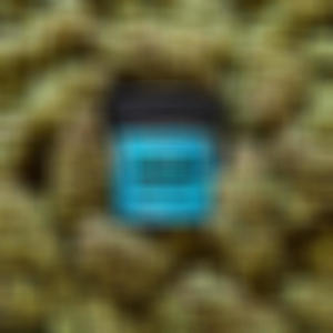 Au Détail 1 (feat. D4V3) (Explicit)